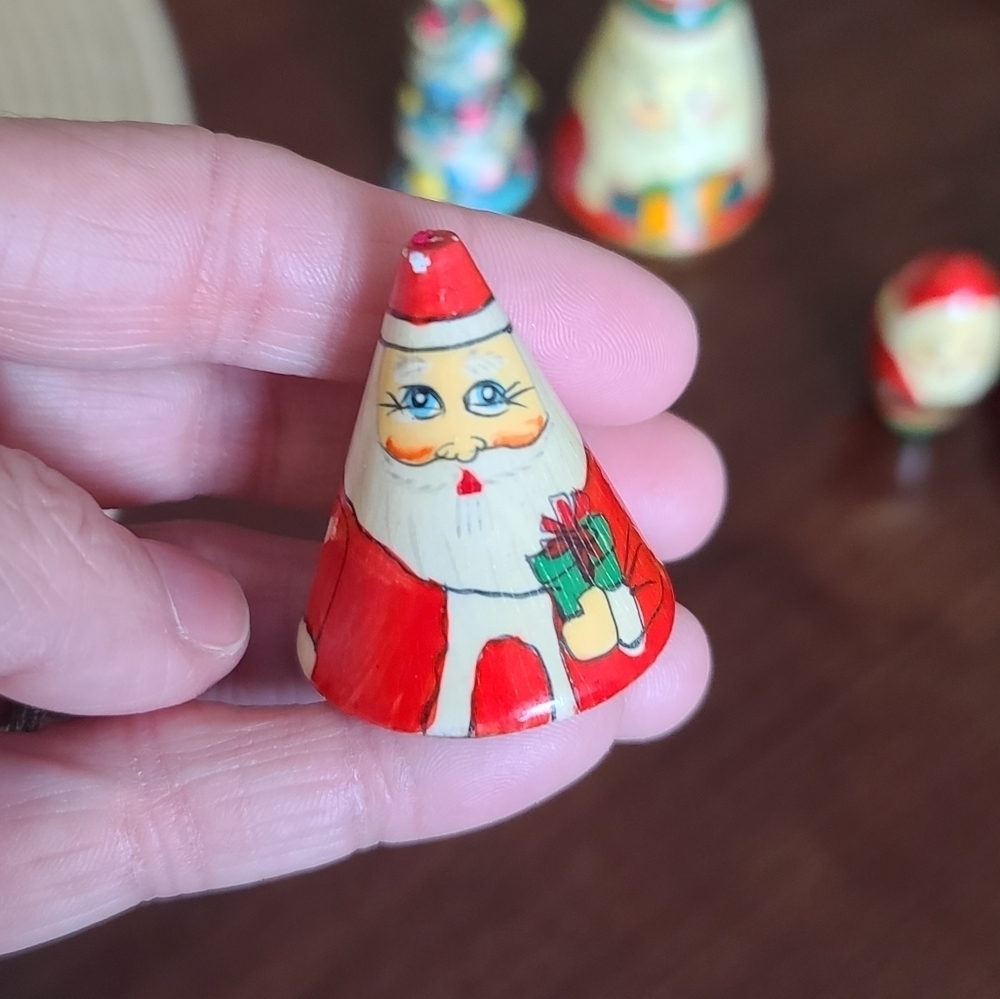 Hand painted vintage Russian collection of Christmas decor - Picture 8 of 11